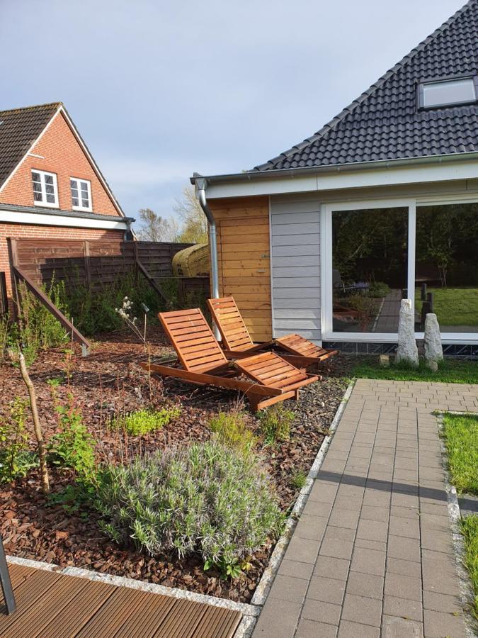 Nordsee-Pension Dagebuell Exterior photo